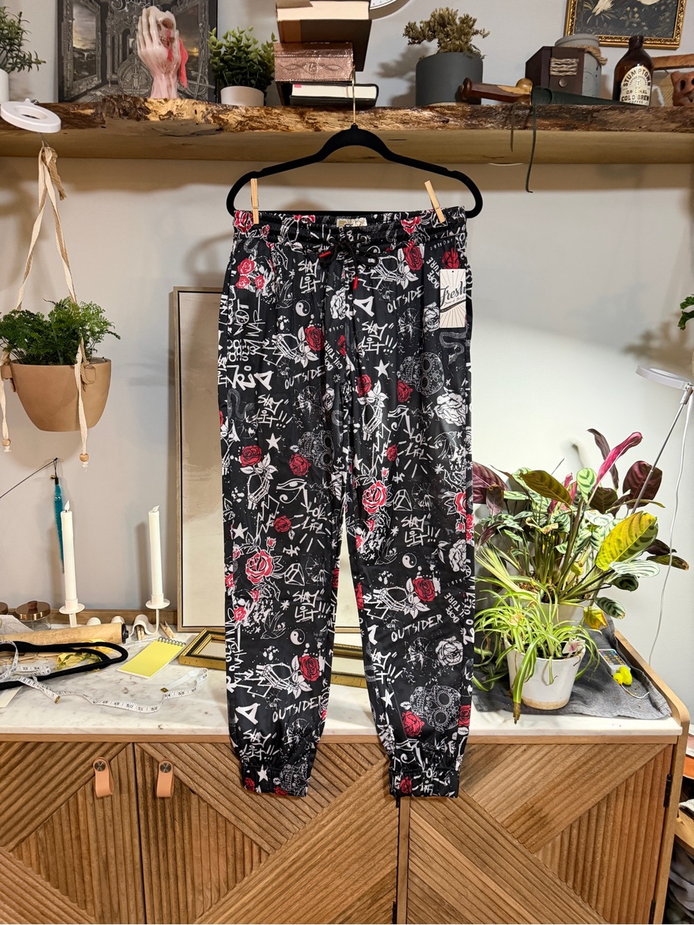 NWT Fresh Prints of Bel Air Black White and Red Graphic Jogger Pants